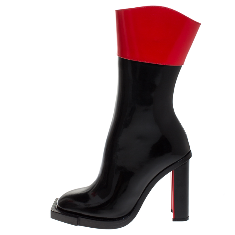 

Alexander McQueen Black/Red Patent Leather Hybrid Mid Calf Boots Size