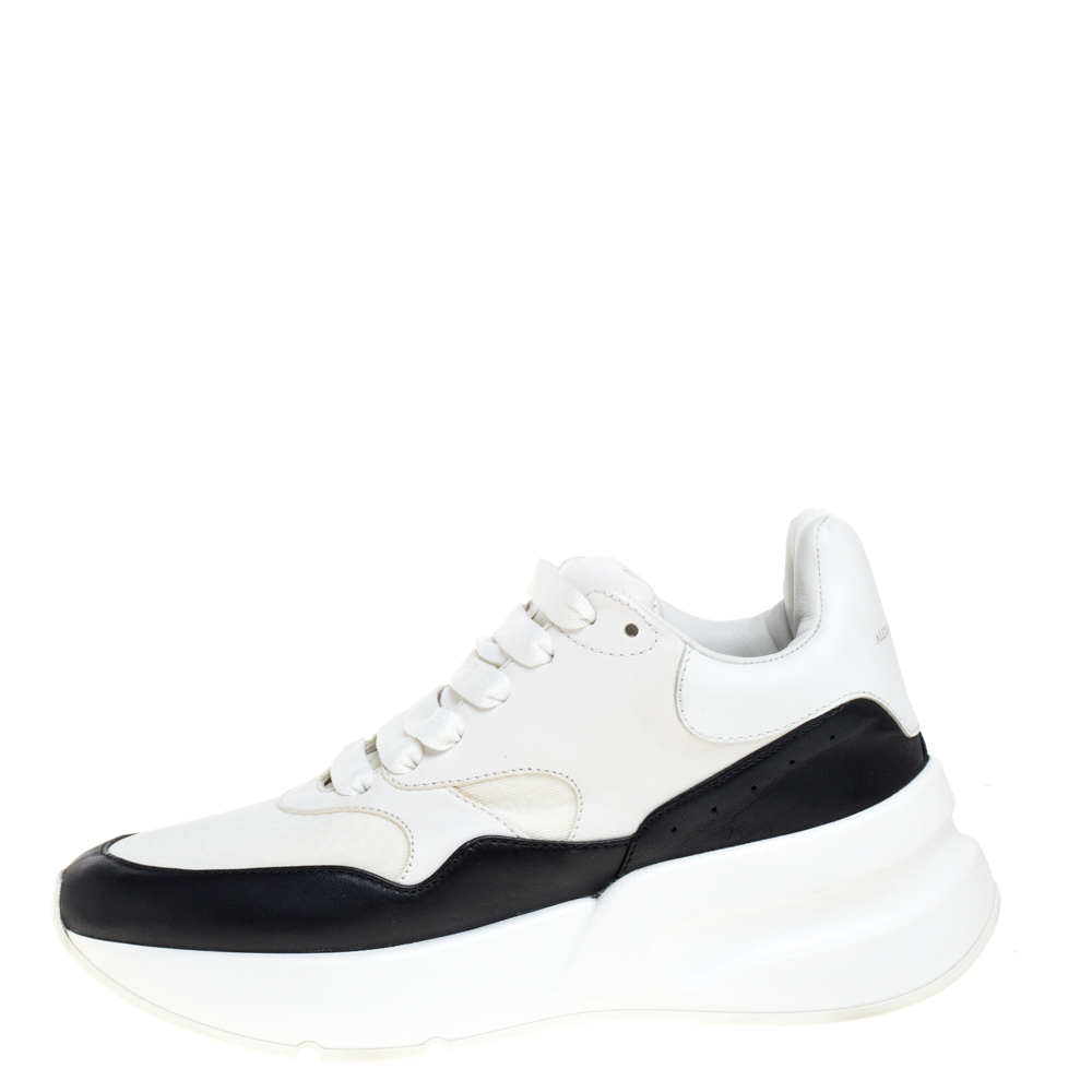 

Alexander McQueen White/Black Leather And Mesh Oversized Runner Low Top Sneakers Size