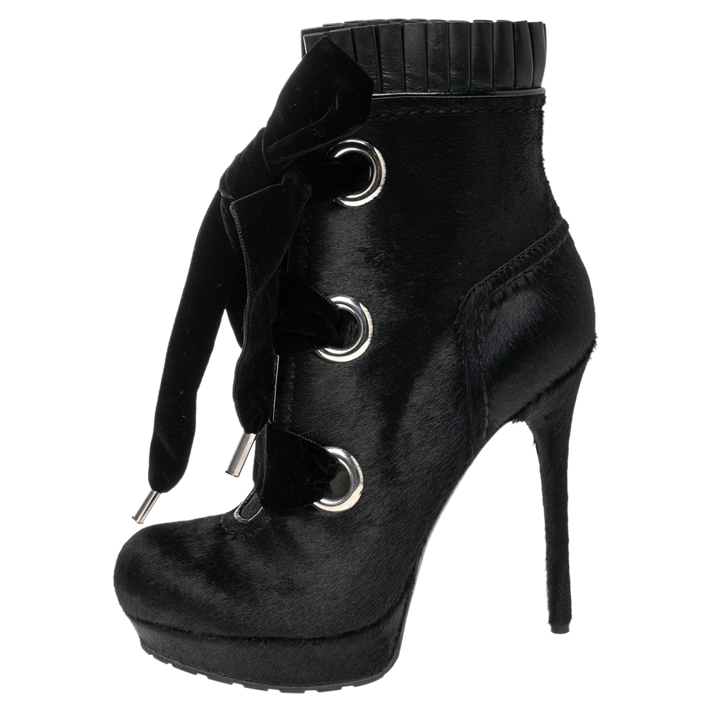 

Alexander McQueen Black Pony Hair and Pleated Leather Ankle Boots Size