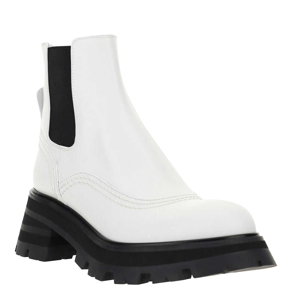 

Alexander McQueen White/Black Wander Chelsea Boots Size IT