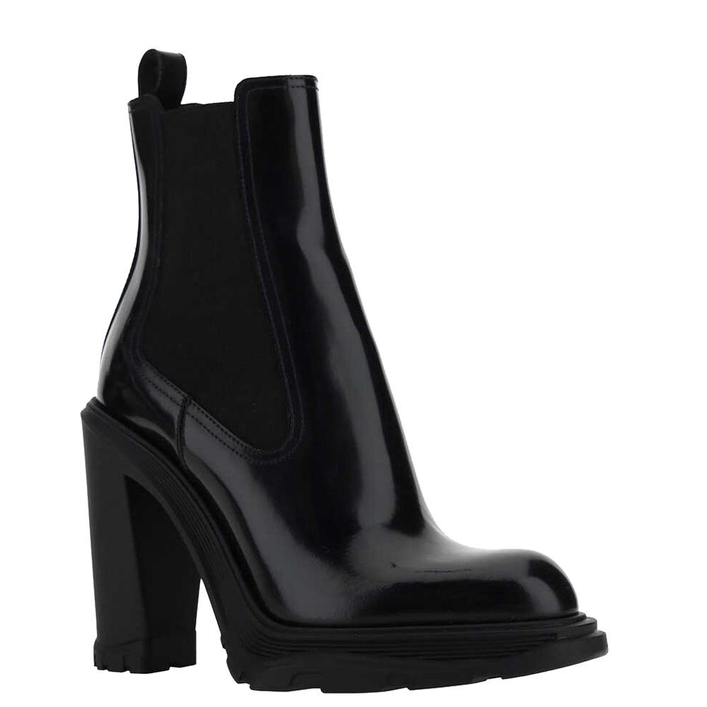 

Alexander McQueen Black Tread Heeled Chelsea Boots Size IT