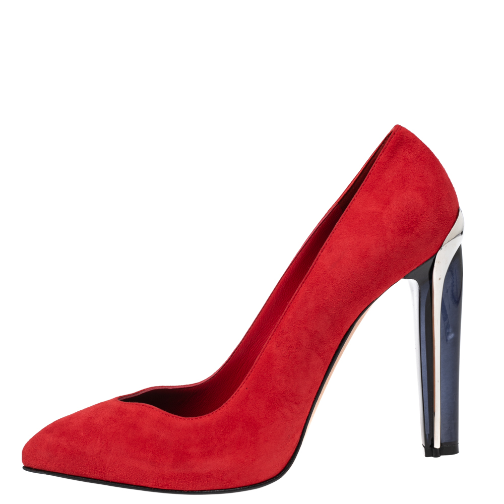 

Alexander McQueen Red Suede Pointed Toe Pumps Size