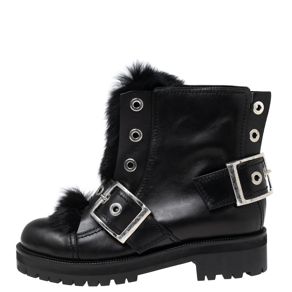 

Alexander McQueen Black Leather and Fur Eyelet Detail Buckle Ankle Boots Size