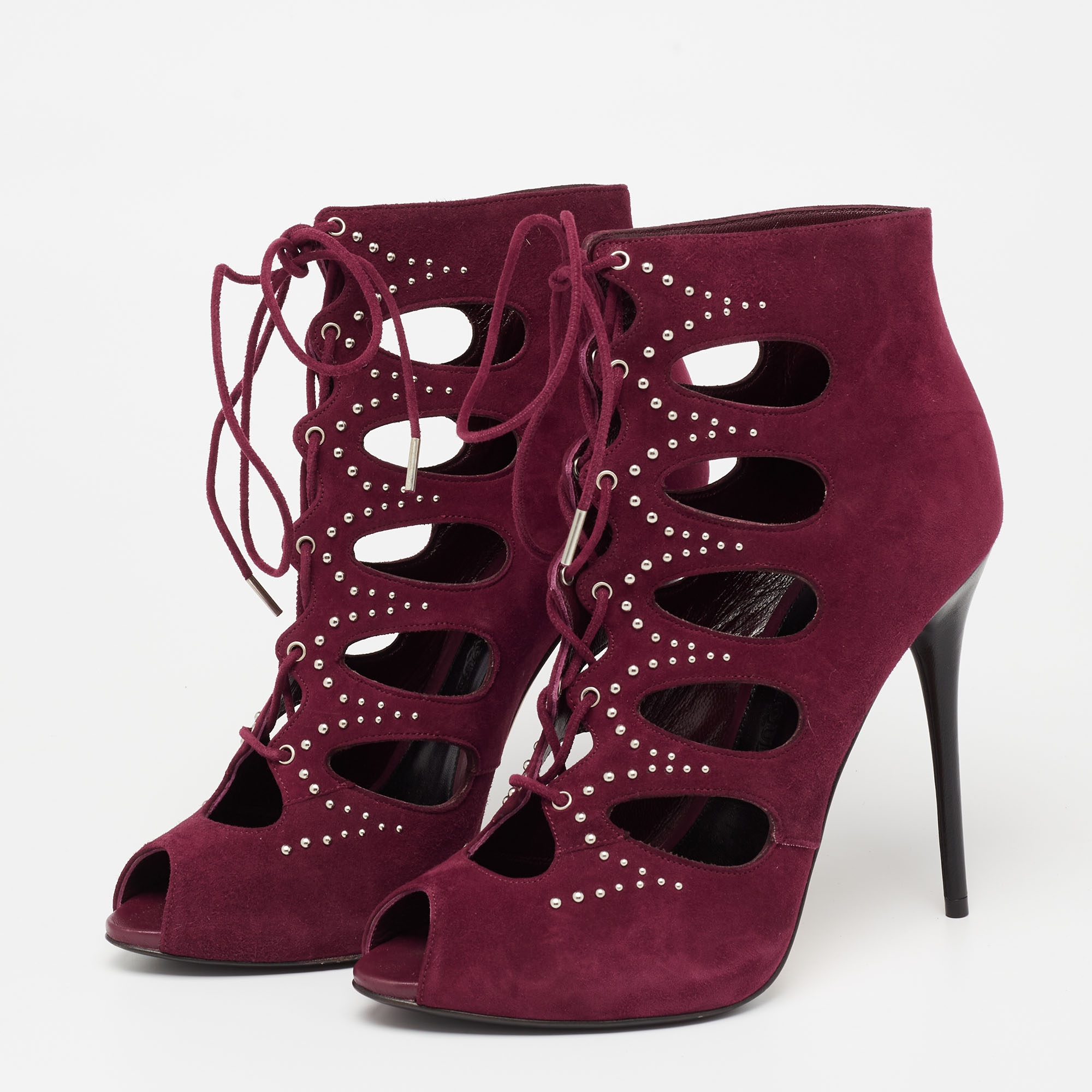 

Alexander McQueen Burgundy Cutout Suede Studded Lace Up Booties Size