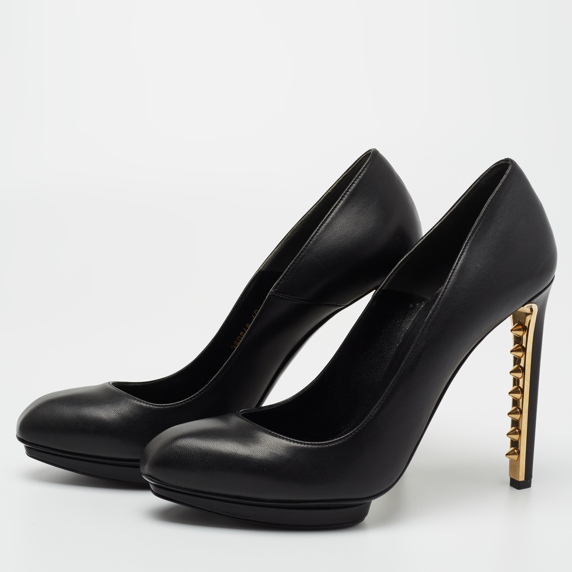 

Alexander McQueen Black Leather Platform Pumps Size