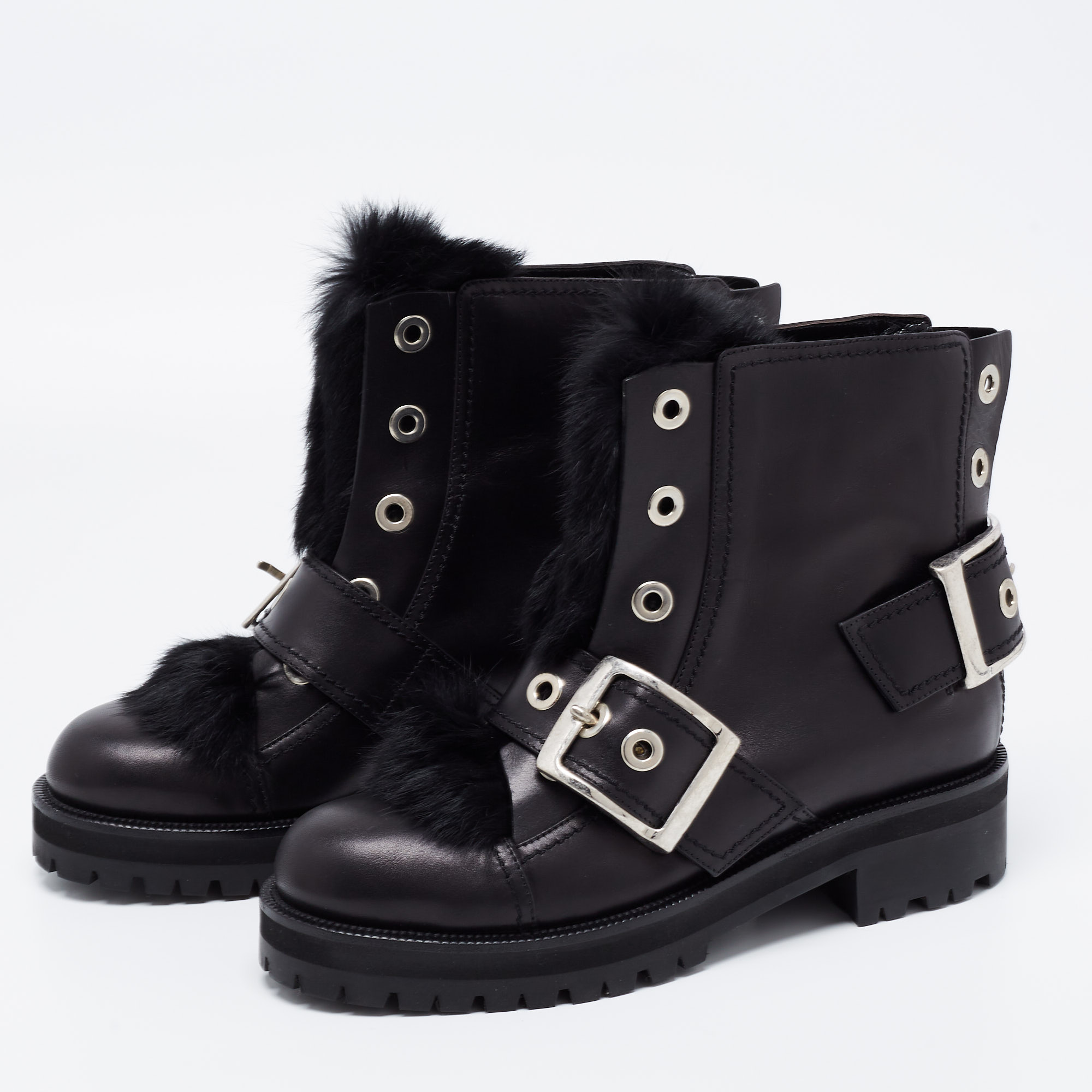 

Alexander McQueen Black Leather And Rabbit Fur Eyelet Detail Buckle Ankle Boots Size