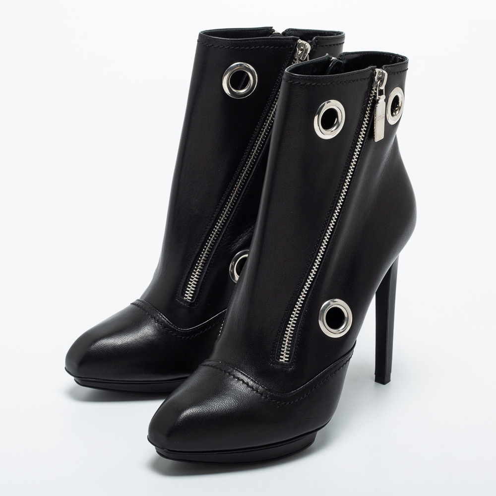 

Alexander McQueen Black Leather Zipper Detail Ankle Booties Size