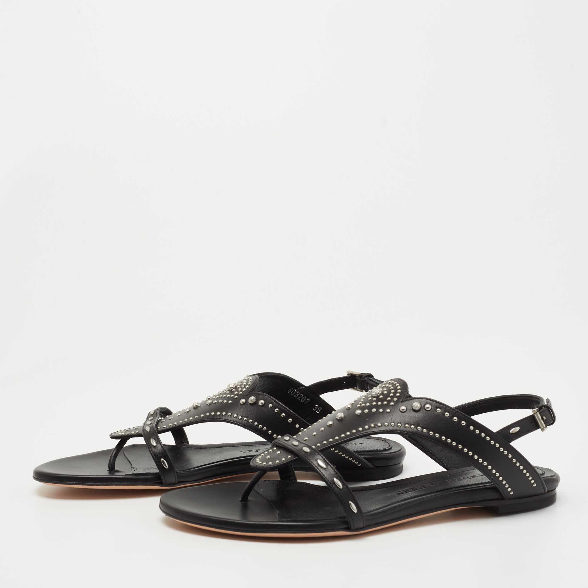 

Alexander McQueen Black Leather Slingback Flat Sandals Size