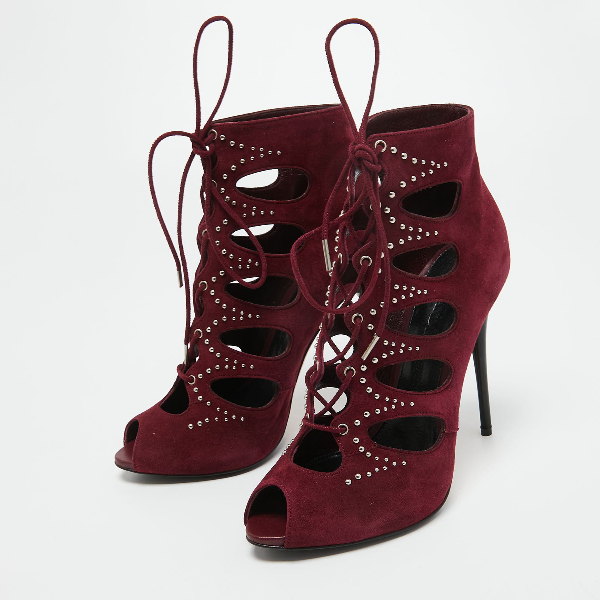 

Alexander McQueen Burgundy Suede Lace Up Sandals Size