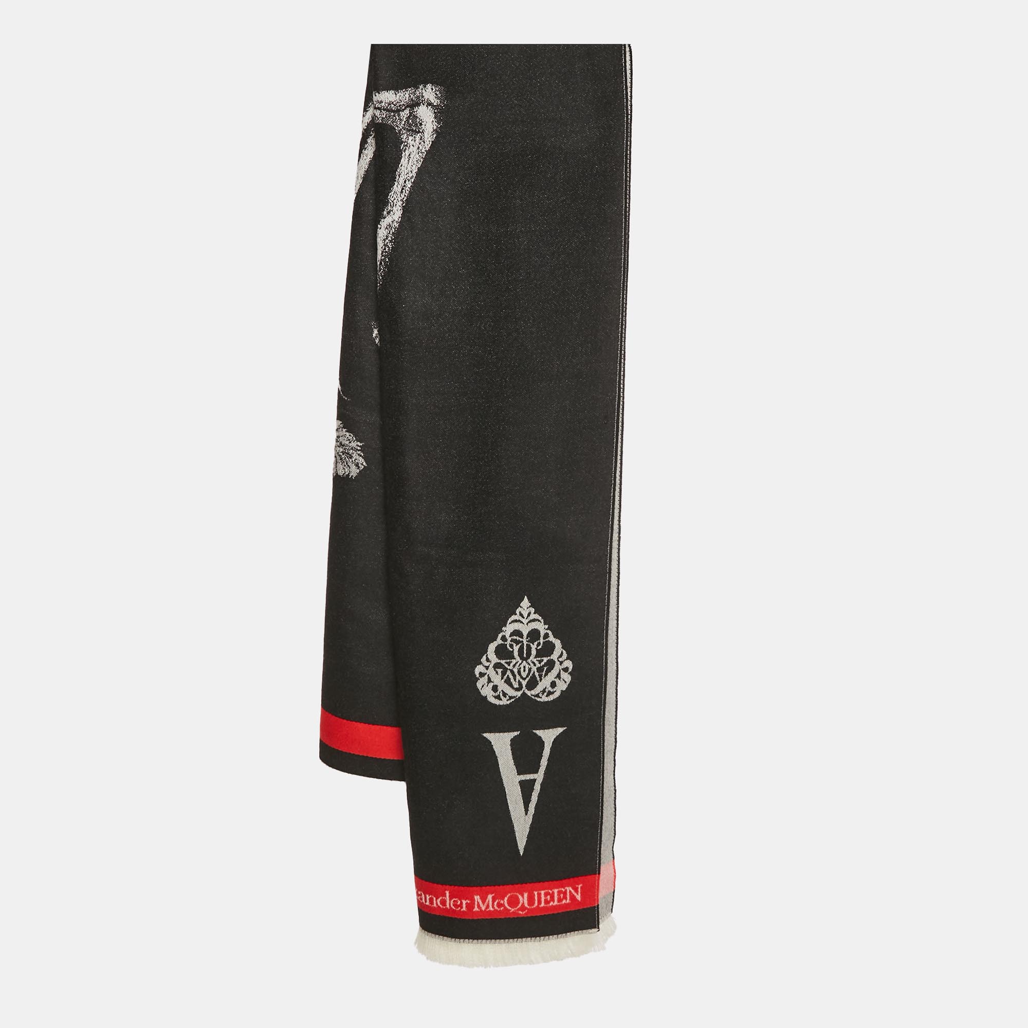 

Alexander McQueen Black Skull Pattern Wool Shawl, Blue