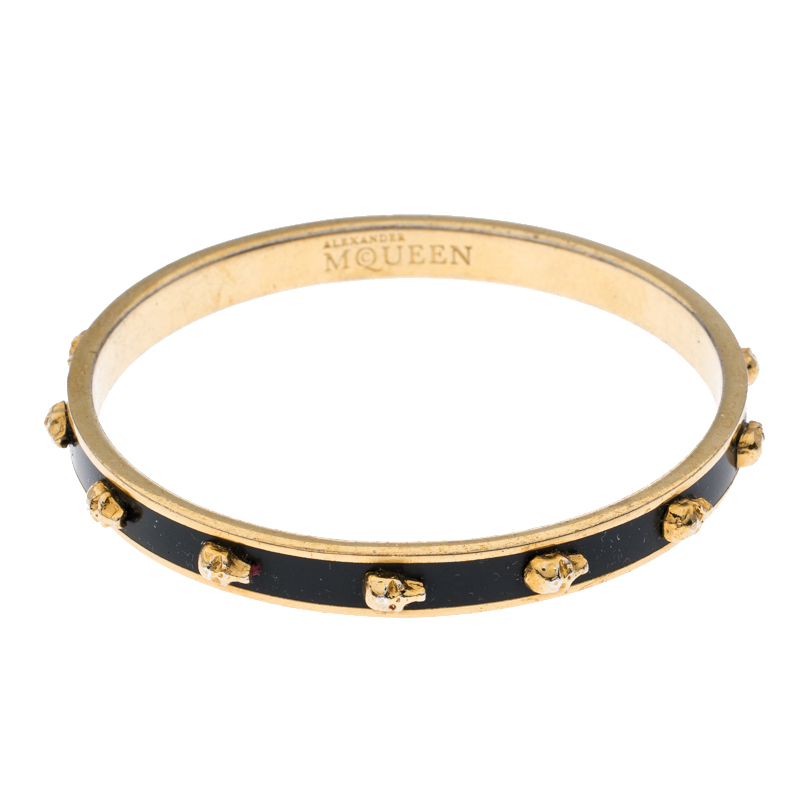 Pre Owned Alexander McQueen Black Enamel 3D Skull Narrow Bangle Bracelet