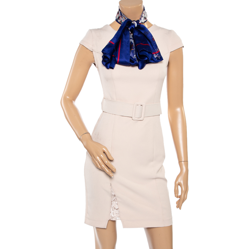 

Alexander McQueen Blue Skull Print Satin Silk Scarf