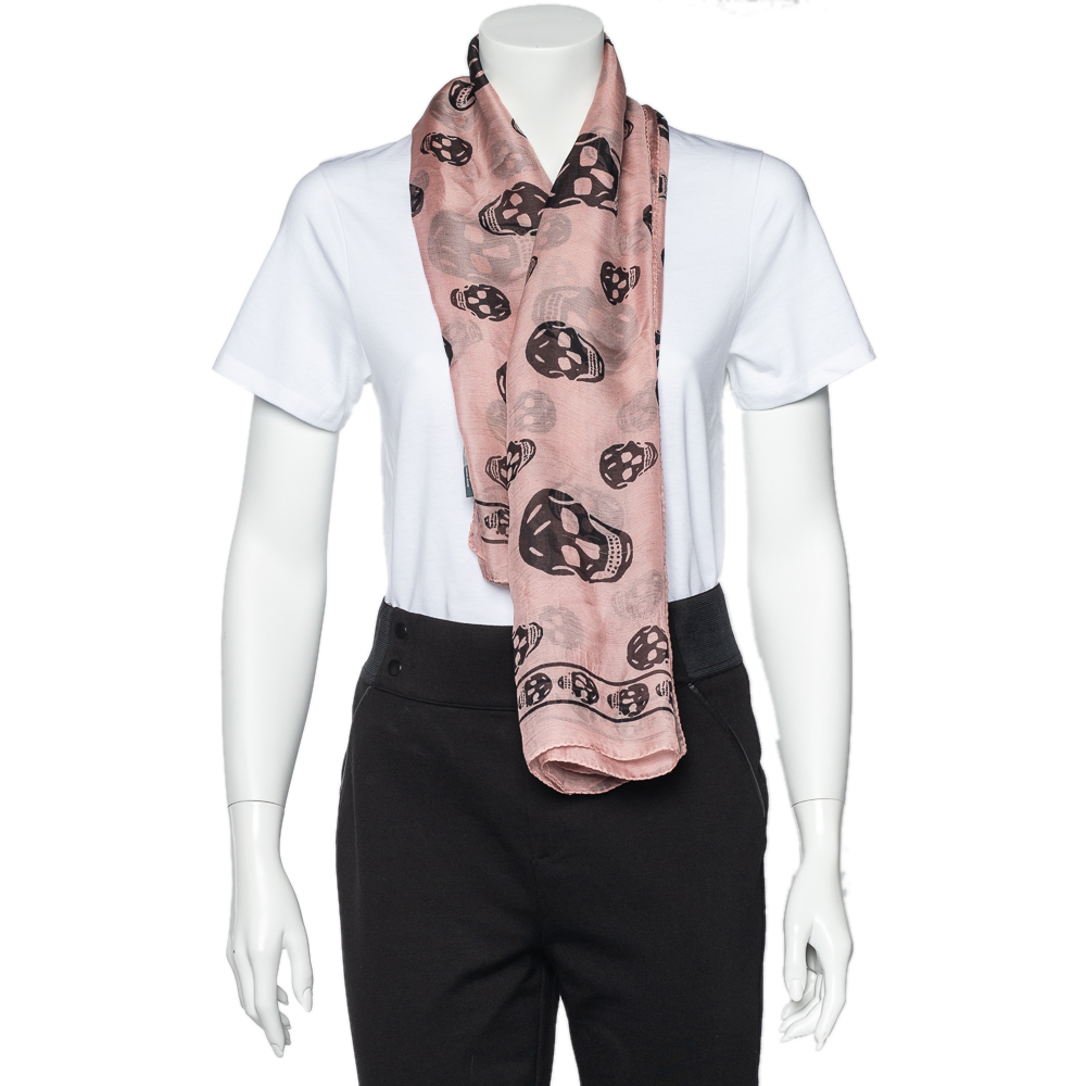 

Alexander McQueen Pink Skull Print Silk Scarf