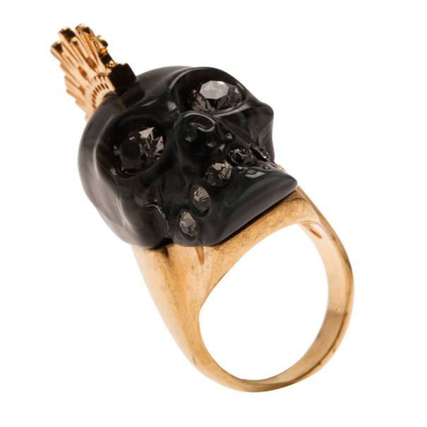 مملوكة مسبقًا Alexander McQueen Skull Punk Black Plexi Ring Size 53