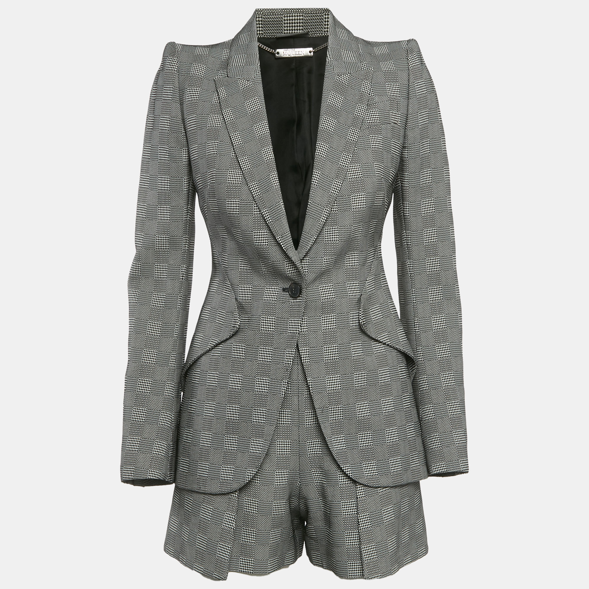 

Alexander McQueen Monochrome Houndstooth Blazer & Shorts Set XS/S, Black