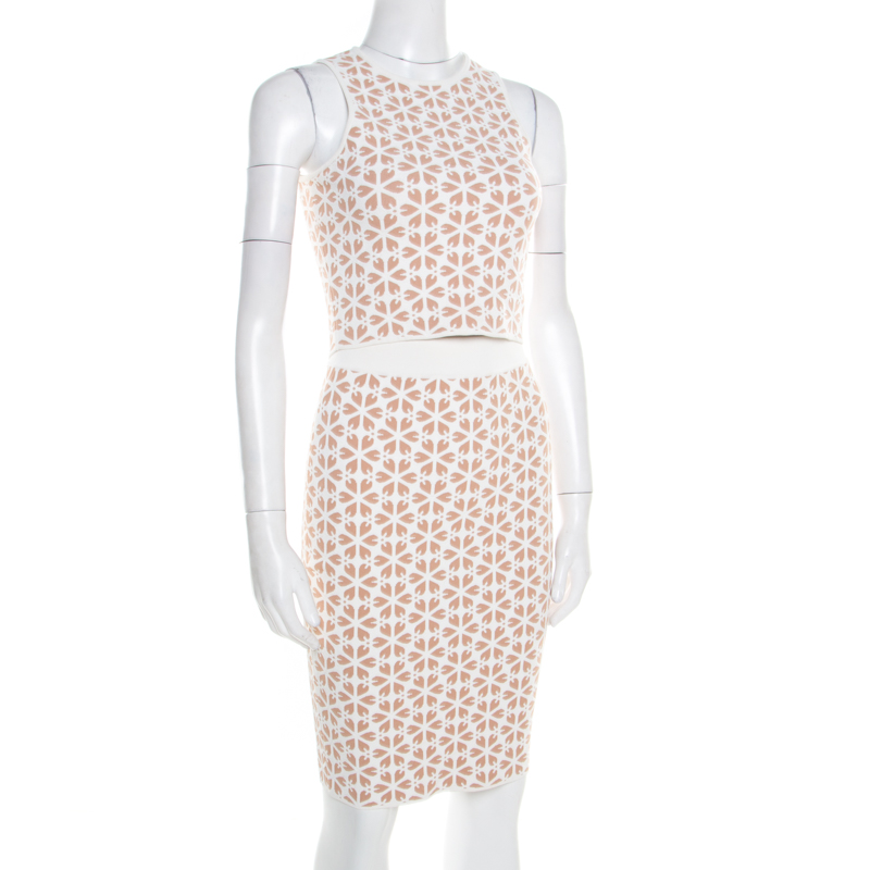 

Alexander McQueen Beige and White Embossed Floral Jacquard Crooped Top and Skirt Set