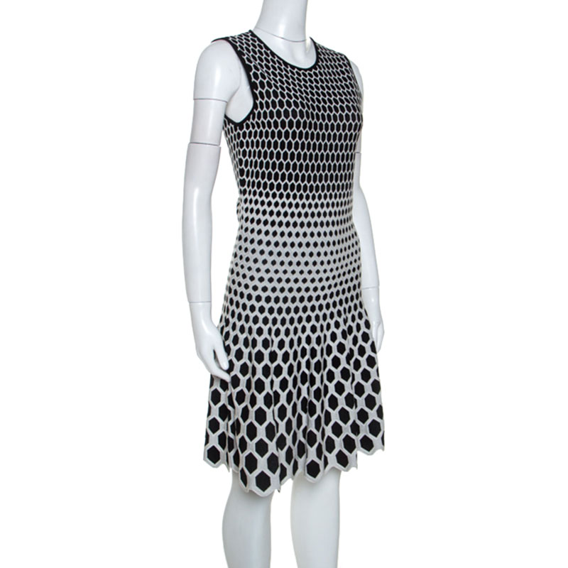 

Alexander McQueen Monochrome Honeycomb Pattern Stretch Knit Dress, Black