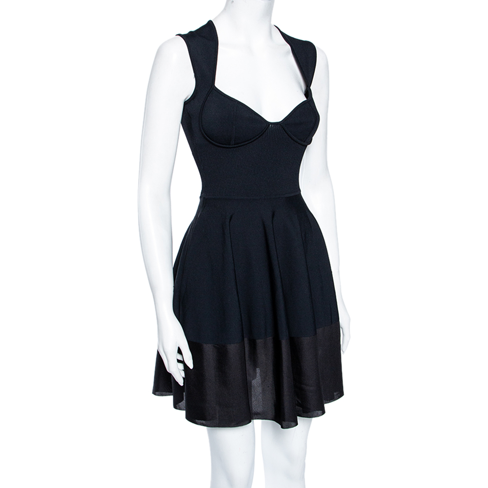 

Alexander McQueen Black Knit & Silk Trim Detailed Flared Dress