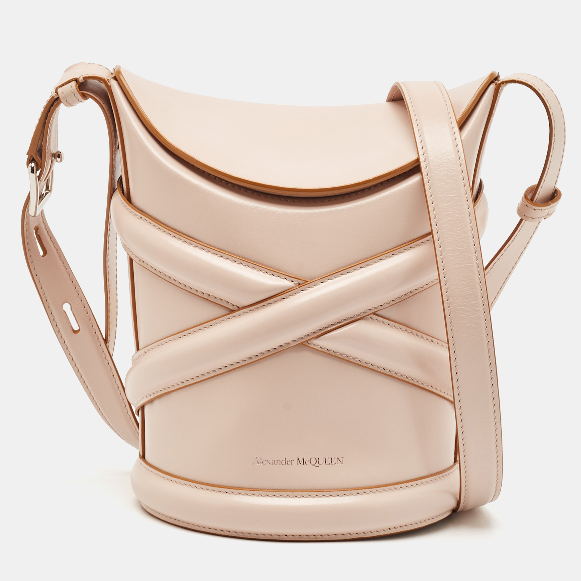 

Alexander McQueen Dusty Pink Leather The Curve Bucket Bag