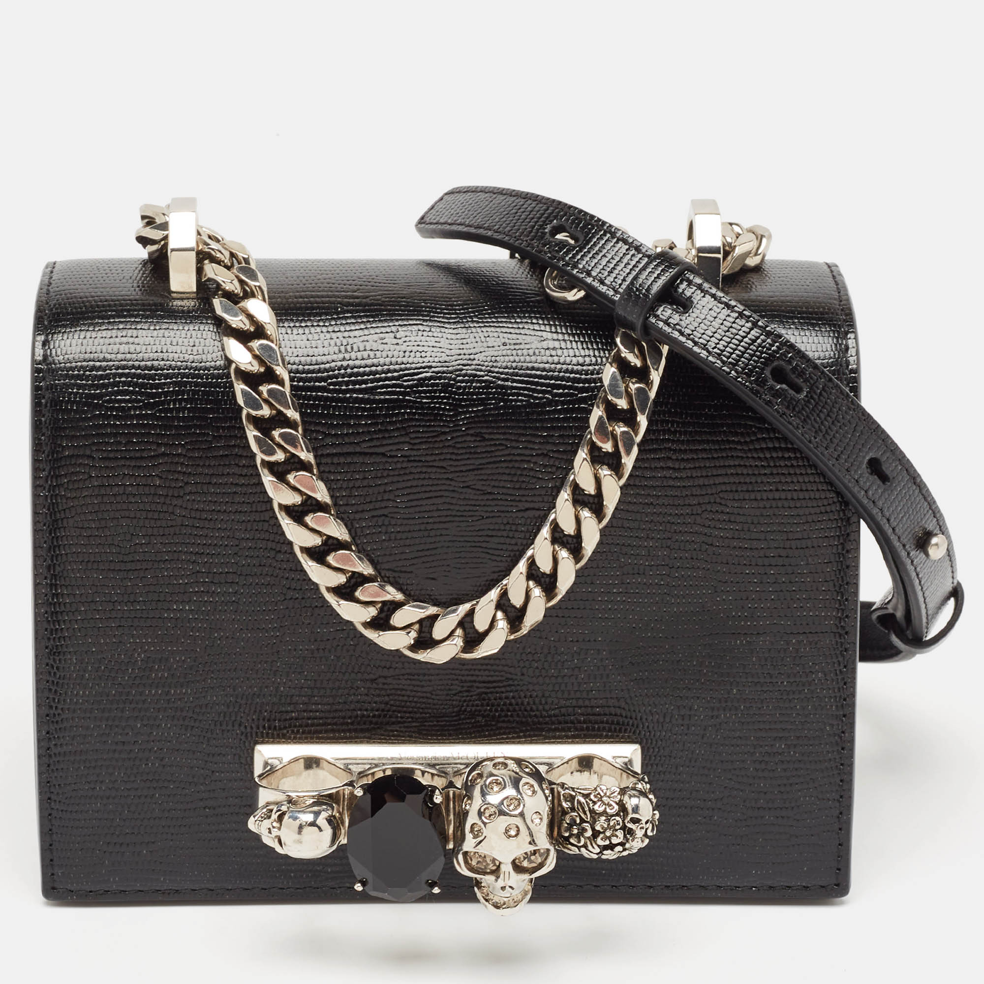 

Alexander McQueen Black Lizard Embossed Leather Knuckle Flap Shoulder Bag