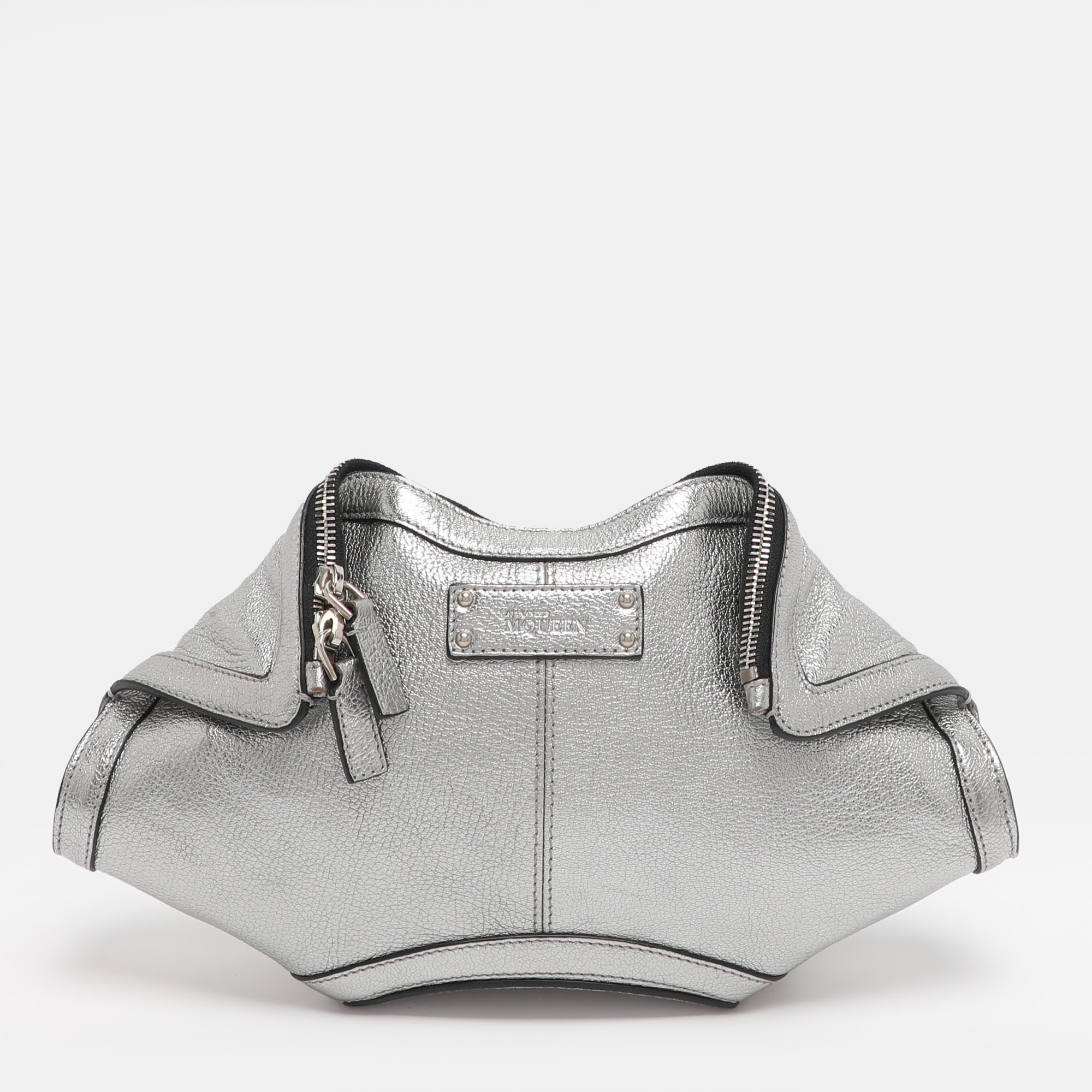Pre-owned Alexander Mcqueen Metallic Silver Leather Small De Manta Clutch