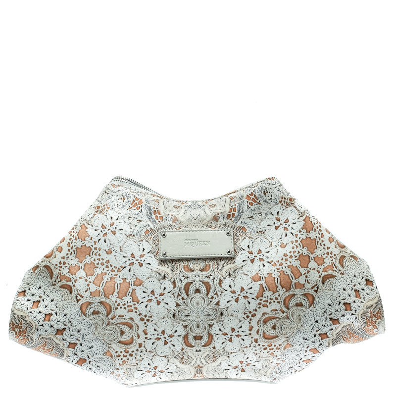 Pre Owned Alexander McQueen White Printed Satin Medium De Manta Clutch