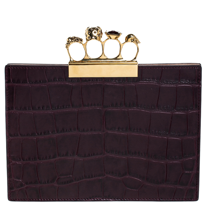مملوكة مسبقًا Alexander McQueen Crocodile Embossed Leather Skull Knuckle Flat Clutch