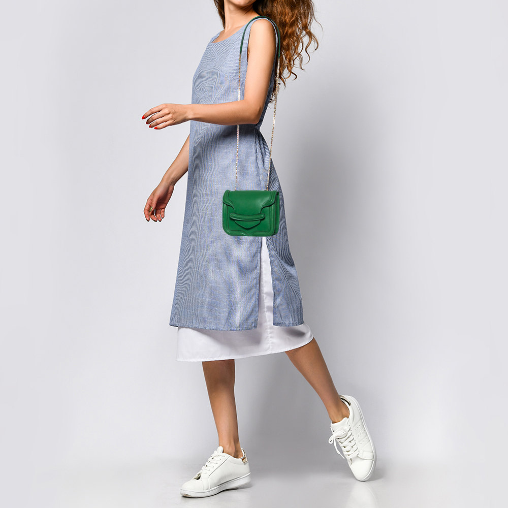 

Alexander McQueen Green Leather Mini Heroine Chain Crossbody Bag
