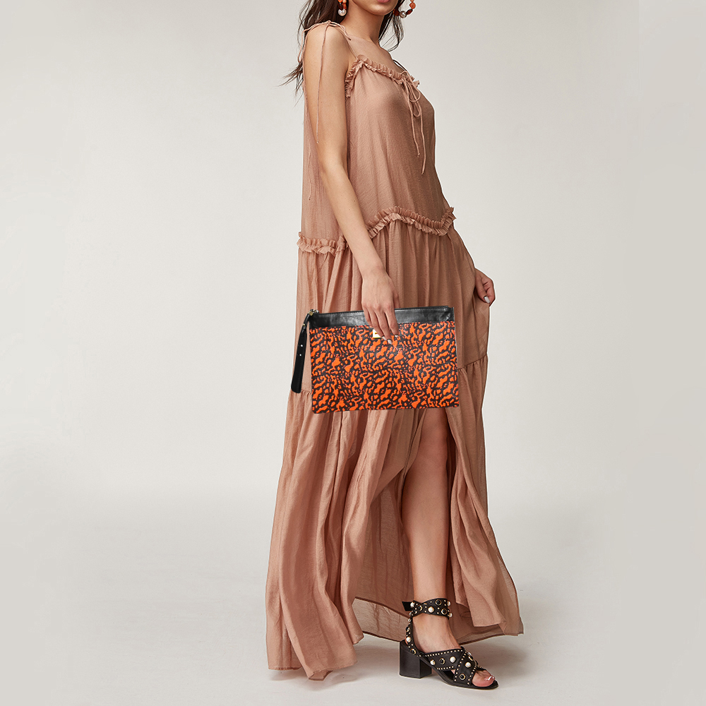 

Alexander McQueen Black/Orange Animal Print Leather Clutch