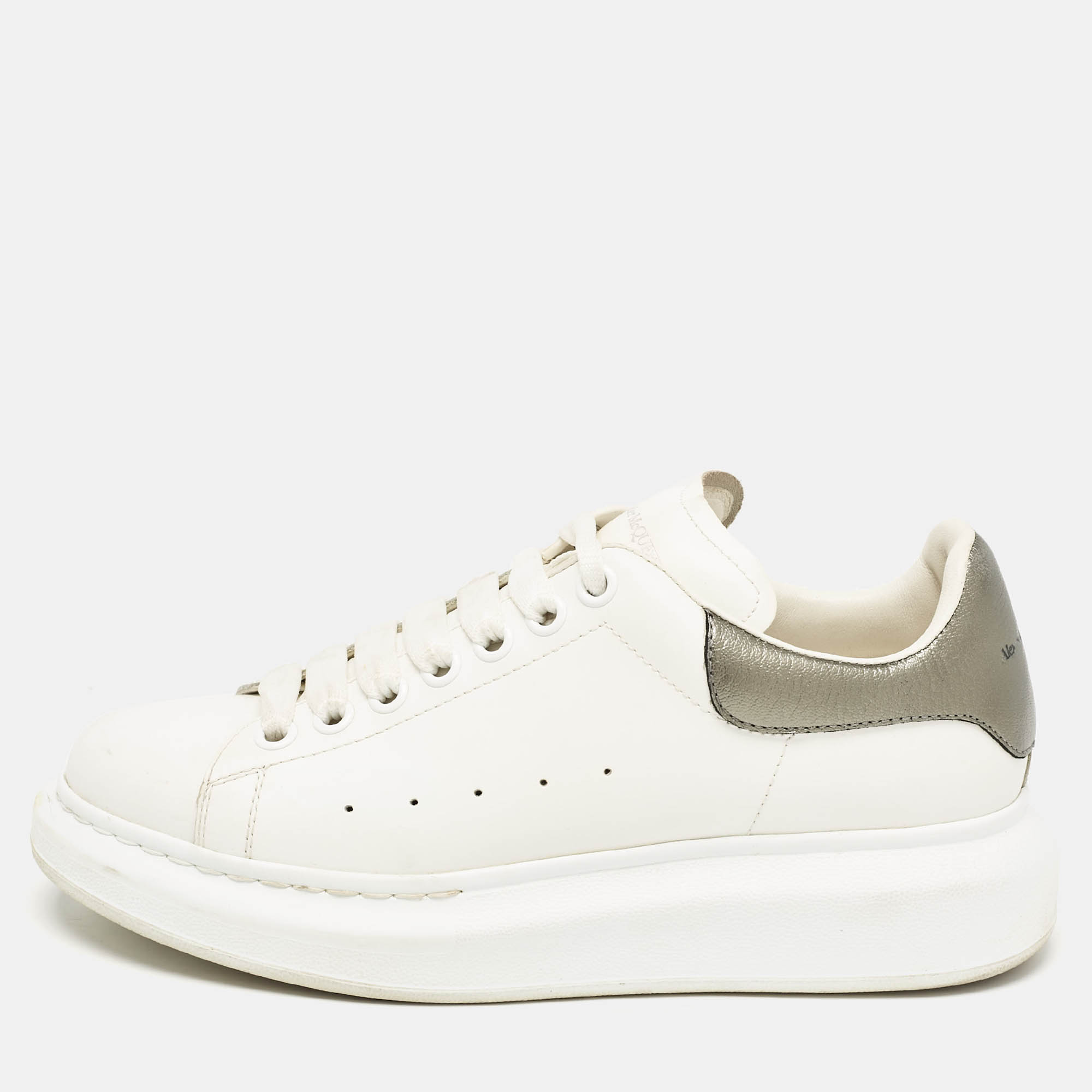 

Alexander McQueen White Leather Oversized Lace Up Sneakers Size