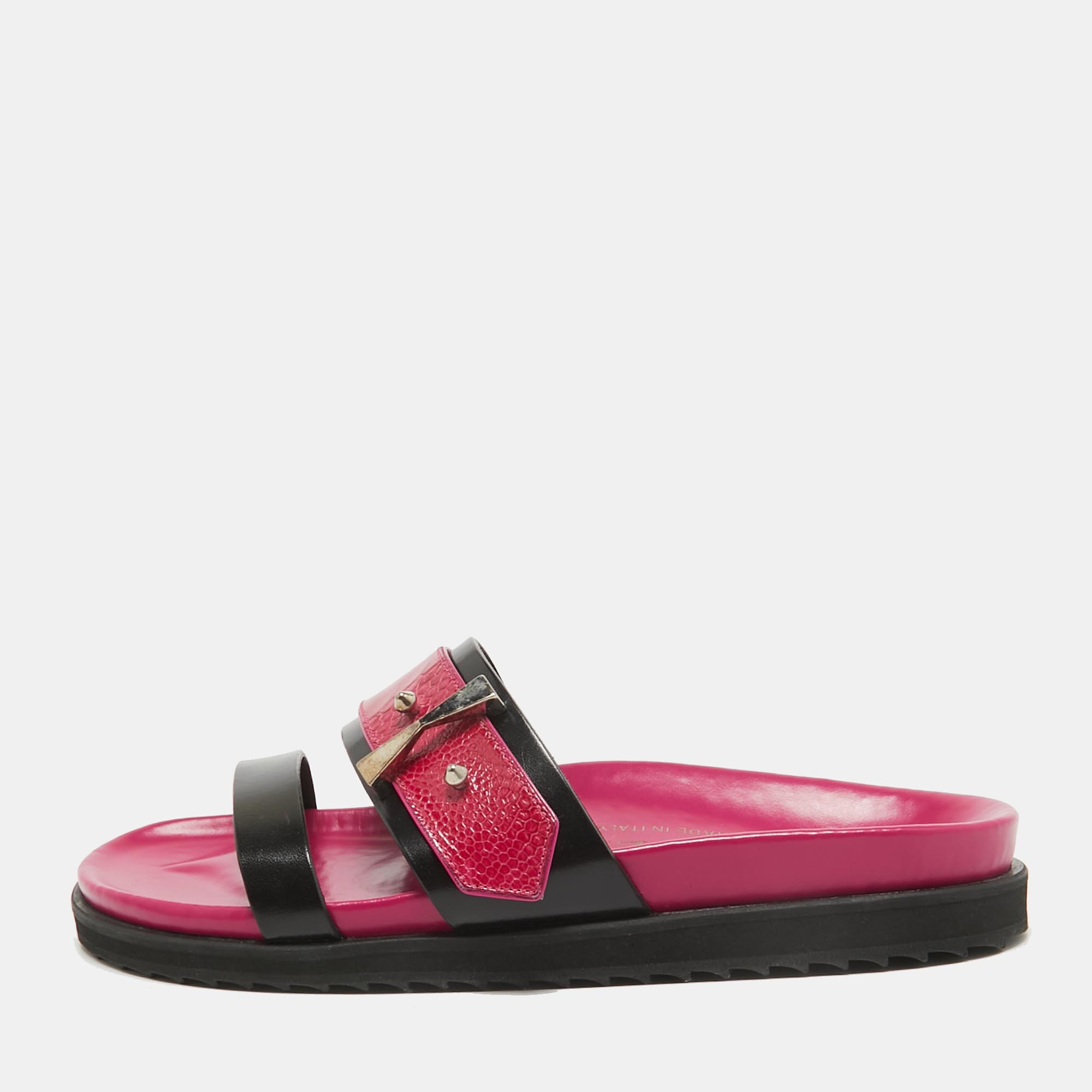 

Alexander McQueen Pink/Black Croc Embossed and Leather Flat Slides Size