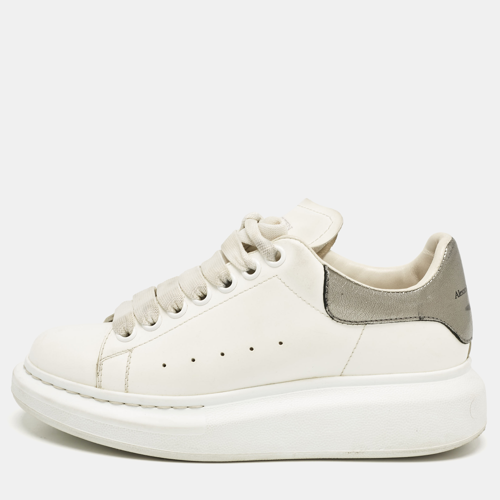 

Alexander McQueen White Leather Oversized Sneakers Size