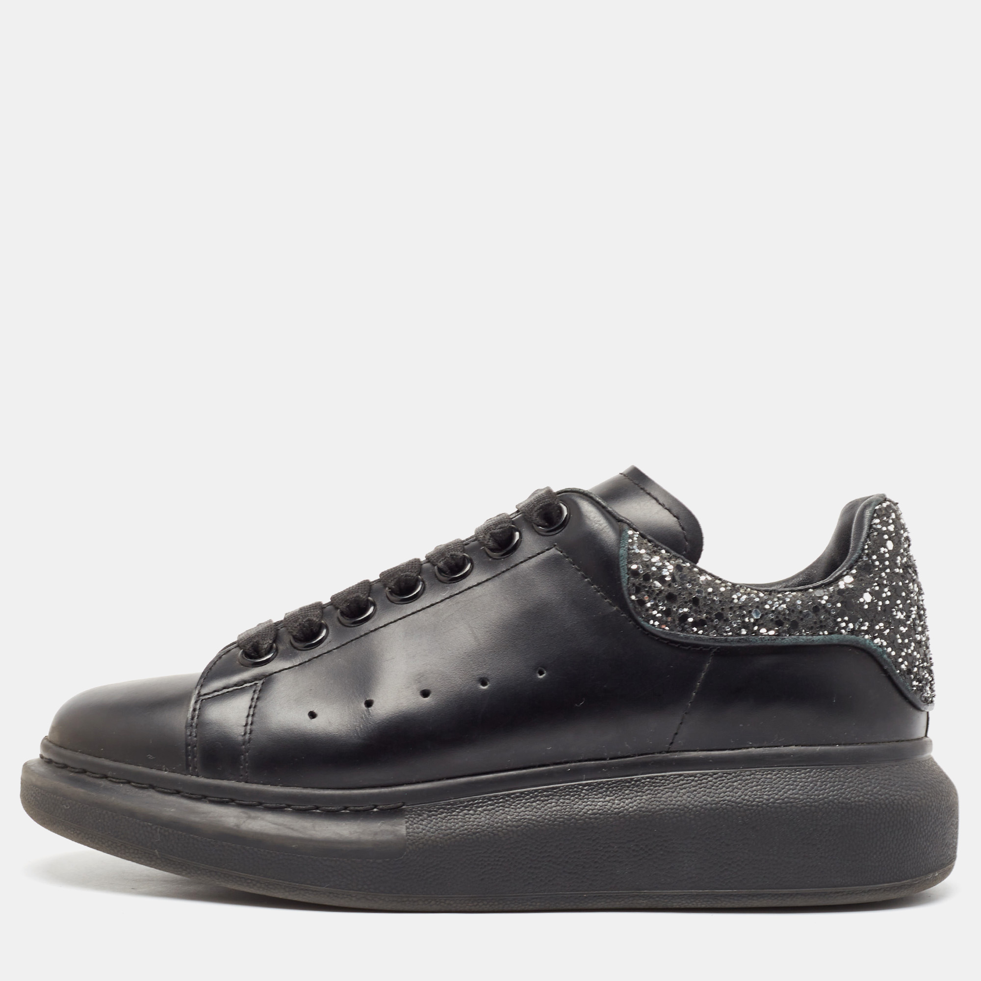 

Alexander McQueen Black Leather and Glitter Oversized Sneakers Size