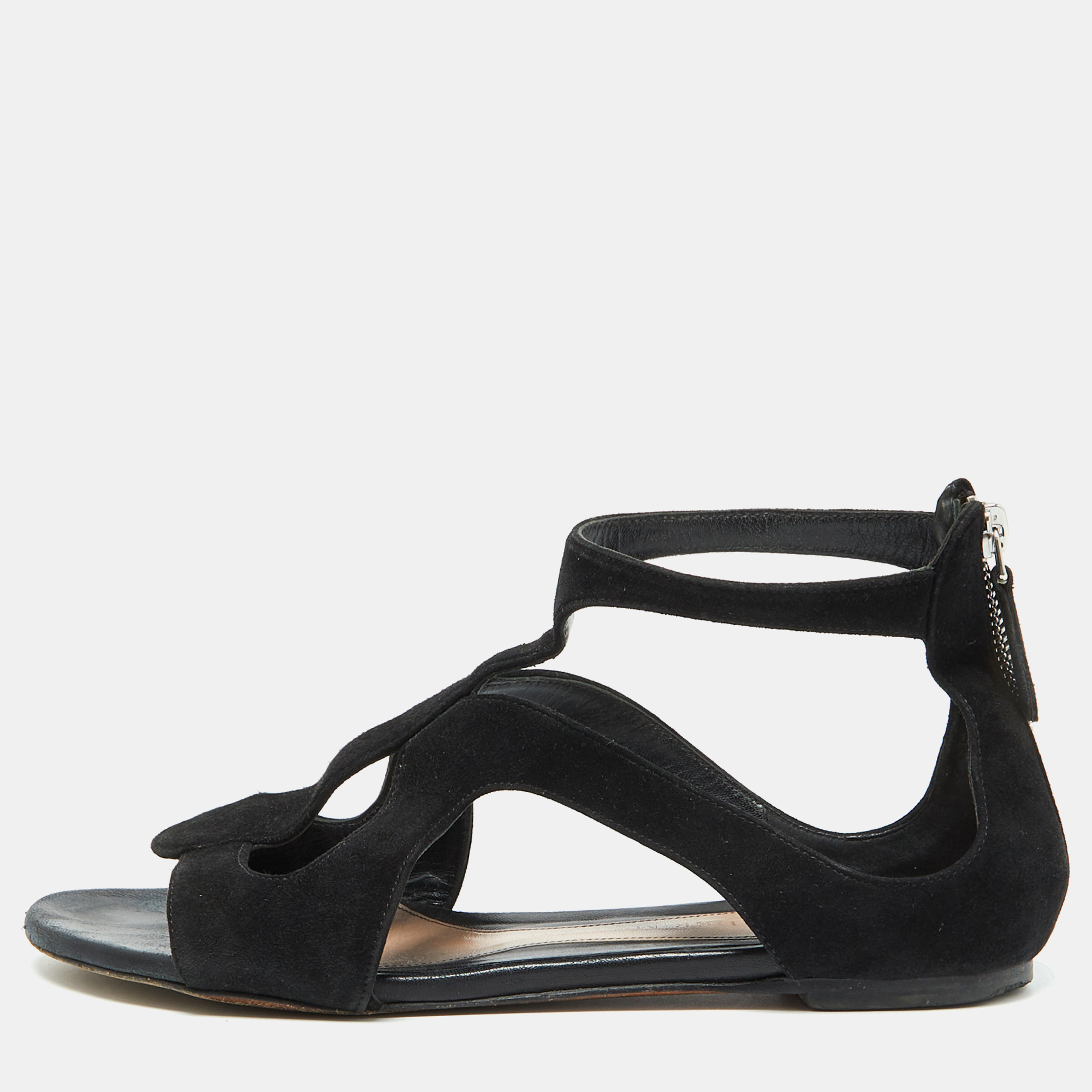 

Alexander McQueen Black Suede Flat Sandals Size