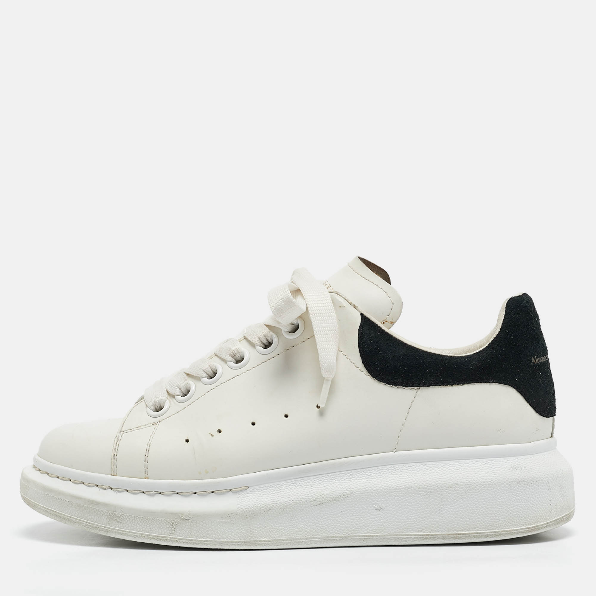 

Alexander McQueen White/Black Leather and Suede Oversized Low Top Sneakers Size