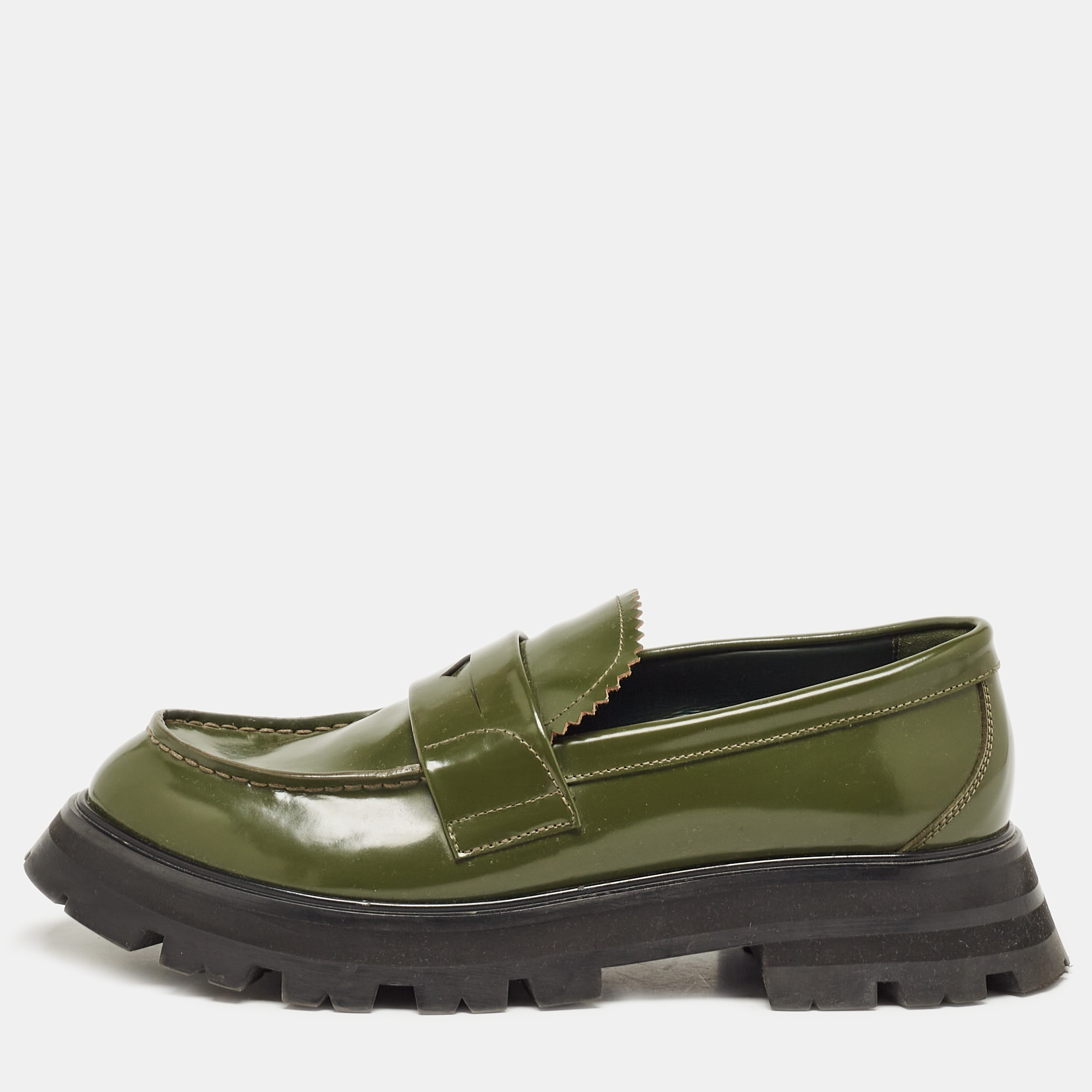 

Alexander McQueen Green Leather Wander Loafers Size