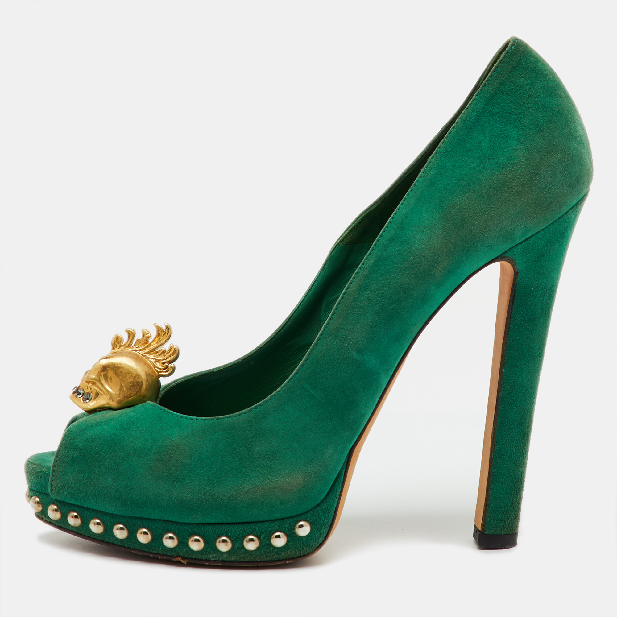 Pre-owned Alexander Mcqueen Green Suede Skull Platform Peep Toe Pumps Size 38.5