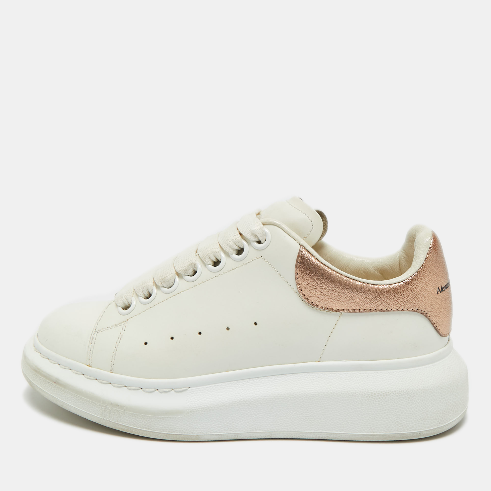 

Alexander McQueen White/Gold Leather Oversized Sneakers Size