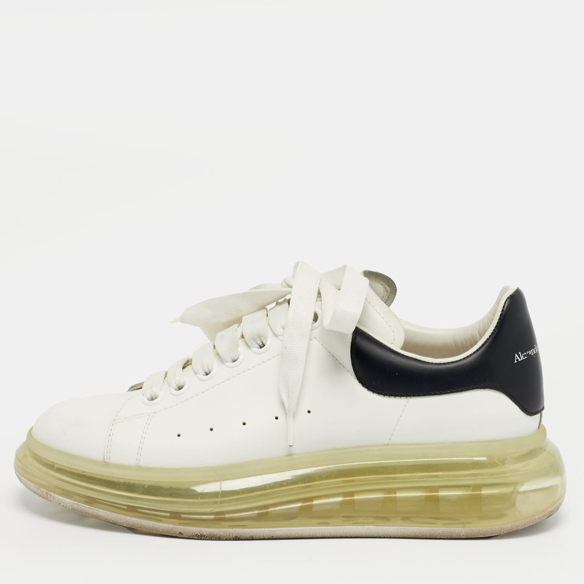 

Alexander McQueen White Leather Oversized Lace Up Sneakers Size