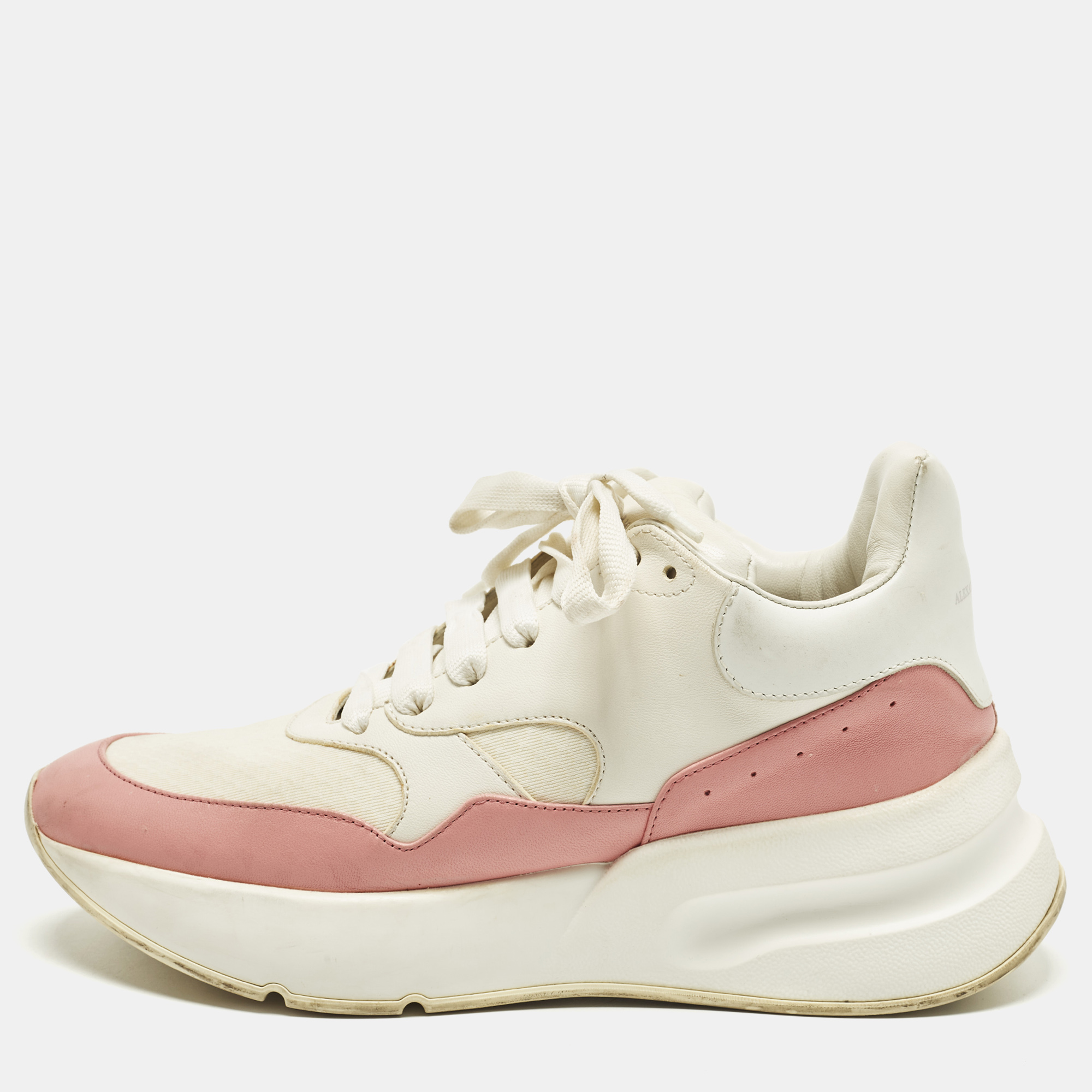 Pre-owned Alexander Mcqueen Oversized Runner Size 39 White/pink Leather Lace Up Sneakers