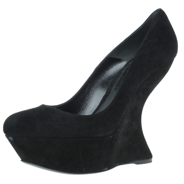 Pre Owned Alexander McQueen Black Suede Armadillo Wedge Pumps Size 40