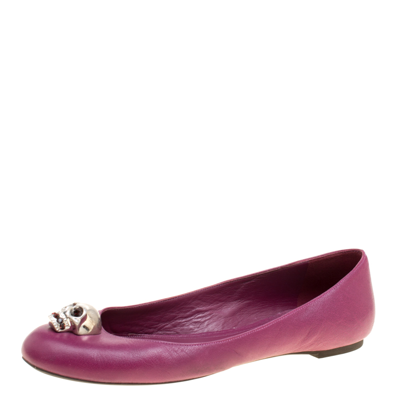 alexander mcqueen flats