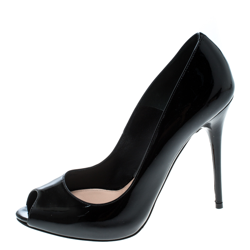 

Alexander McQueen Black Patent Leather Peep Toe Pumps Size