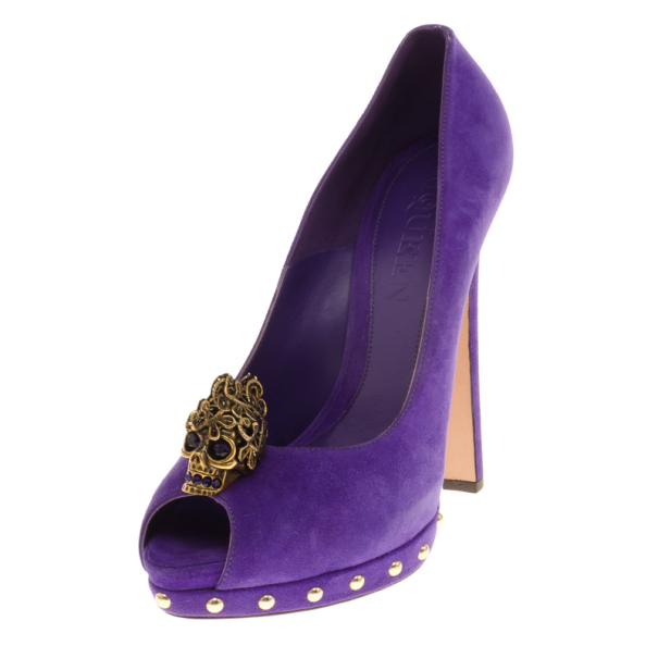Alexander McQueen Purple Suede Lace Skull Studded Pumps Size 40