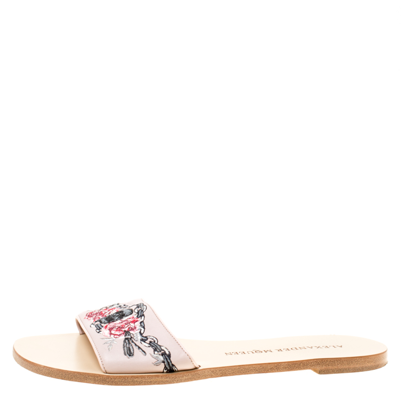 

Alexander McQueen Blush Pink Skull Embroidered Leather Poppy Slide Flats Size