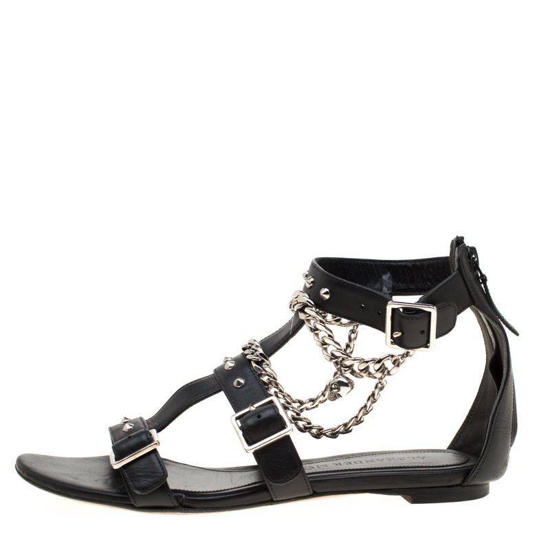 

Alexander McQueen Black Spike Embellished Leather Chain Detail Buckle Strap Flat Sandals Size