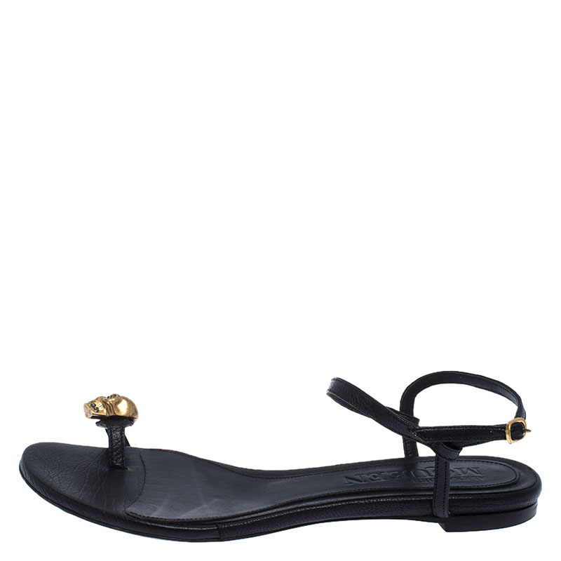 

Alexander McQueen Black Leather Skull Toe Ring Sandals Size