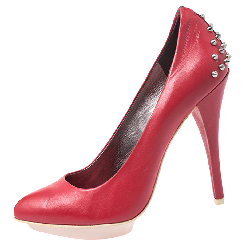 

Alexander McQueen Red Leather Studded Platform Pumps Size