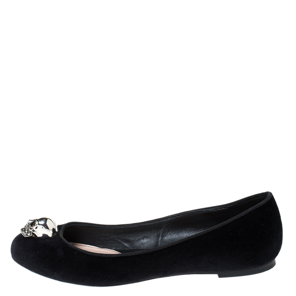 

Alexander McQueen Black Suede Leather Skull Ballet Flats Size