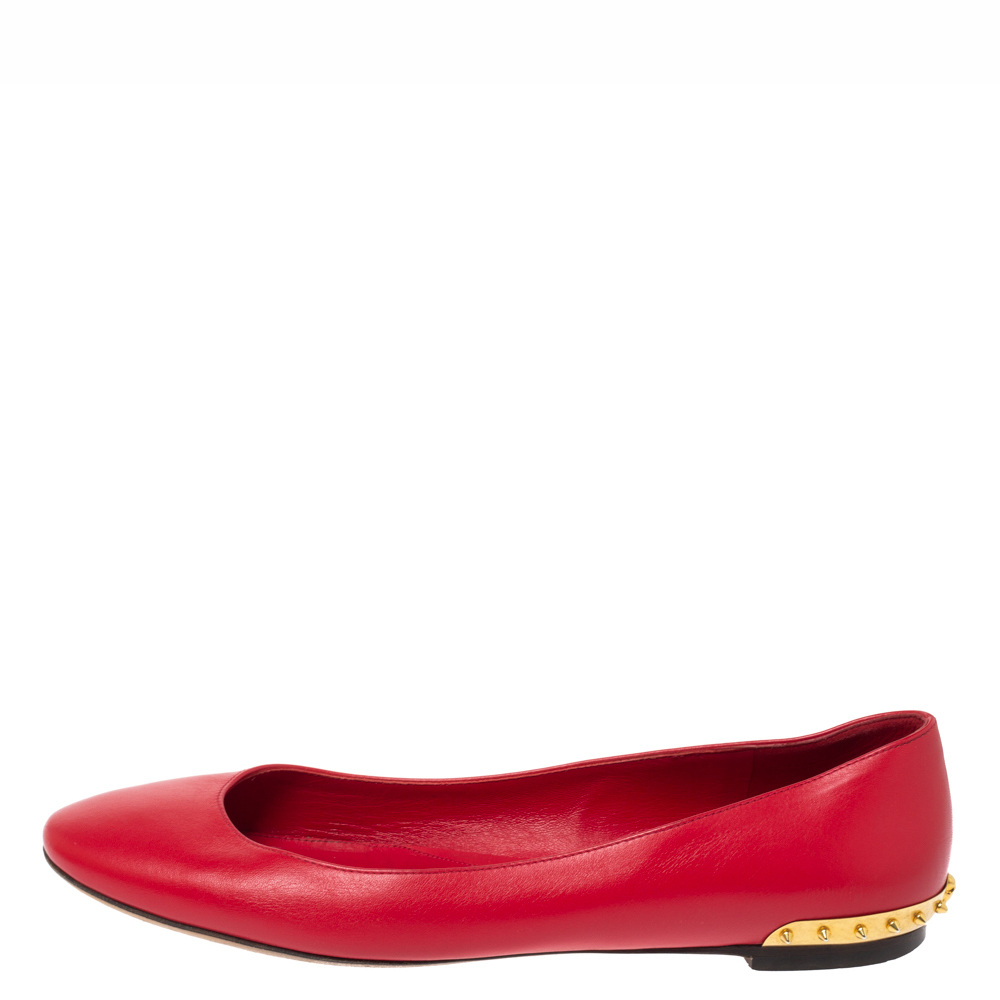 

Alexander McQueen Red Leather Stud Detail Heel Ballet Flats Size